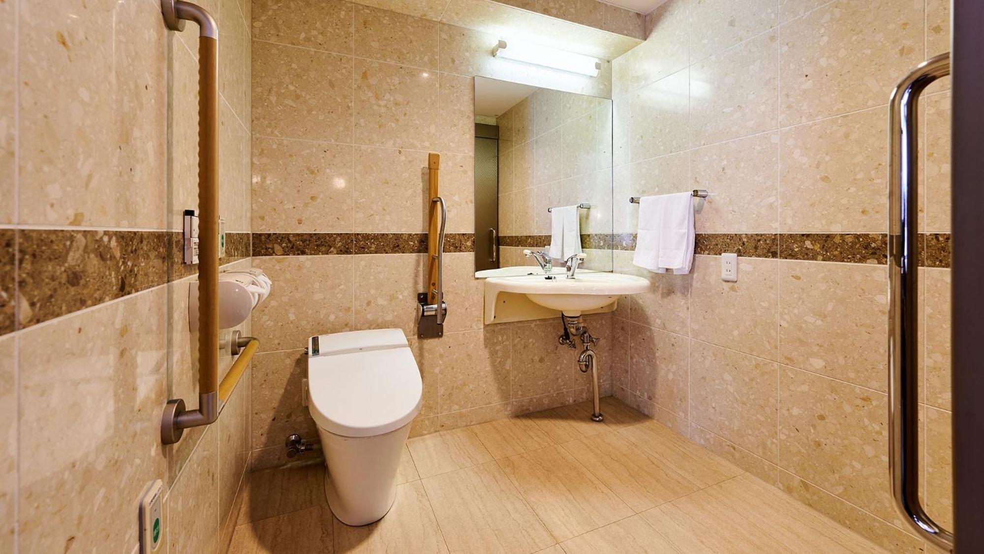 Toyoko Inn Gumma Isesaki Ekimae Ruang foto